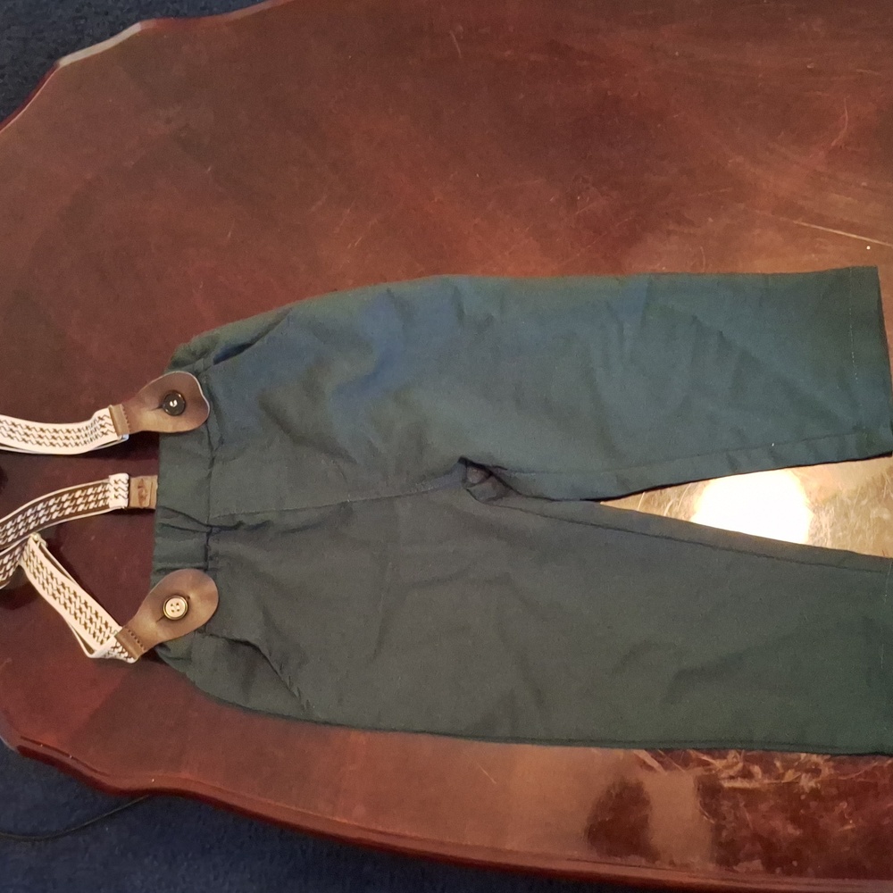 2 piece outfit with suspenders